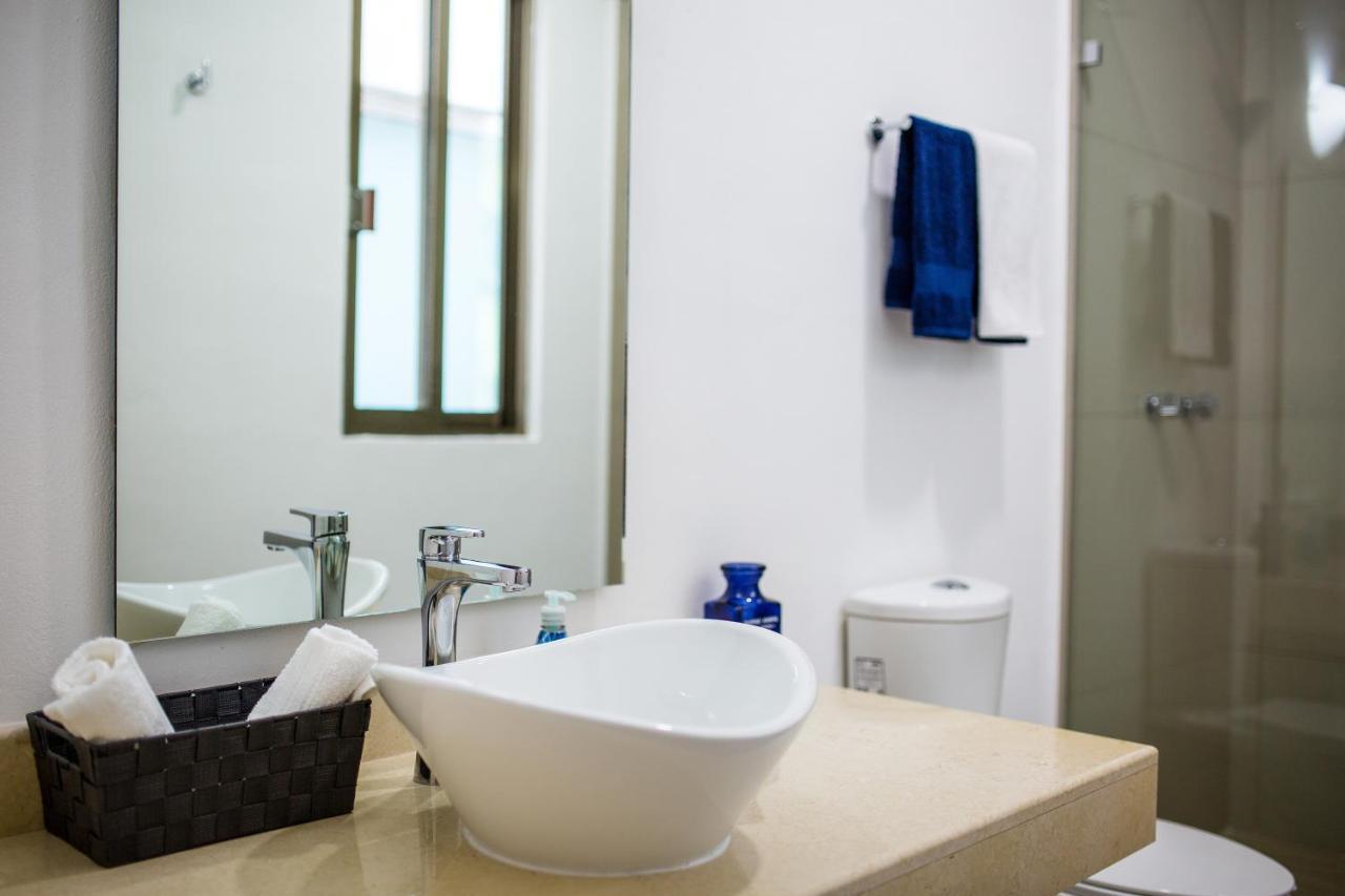 Luxury Two Apartahotel 5*
